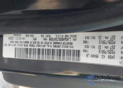 2001 Jeep Grand Cherokee Laredo z USA, uszkodzony, nr VIN 1J4GW48S81C647699